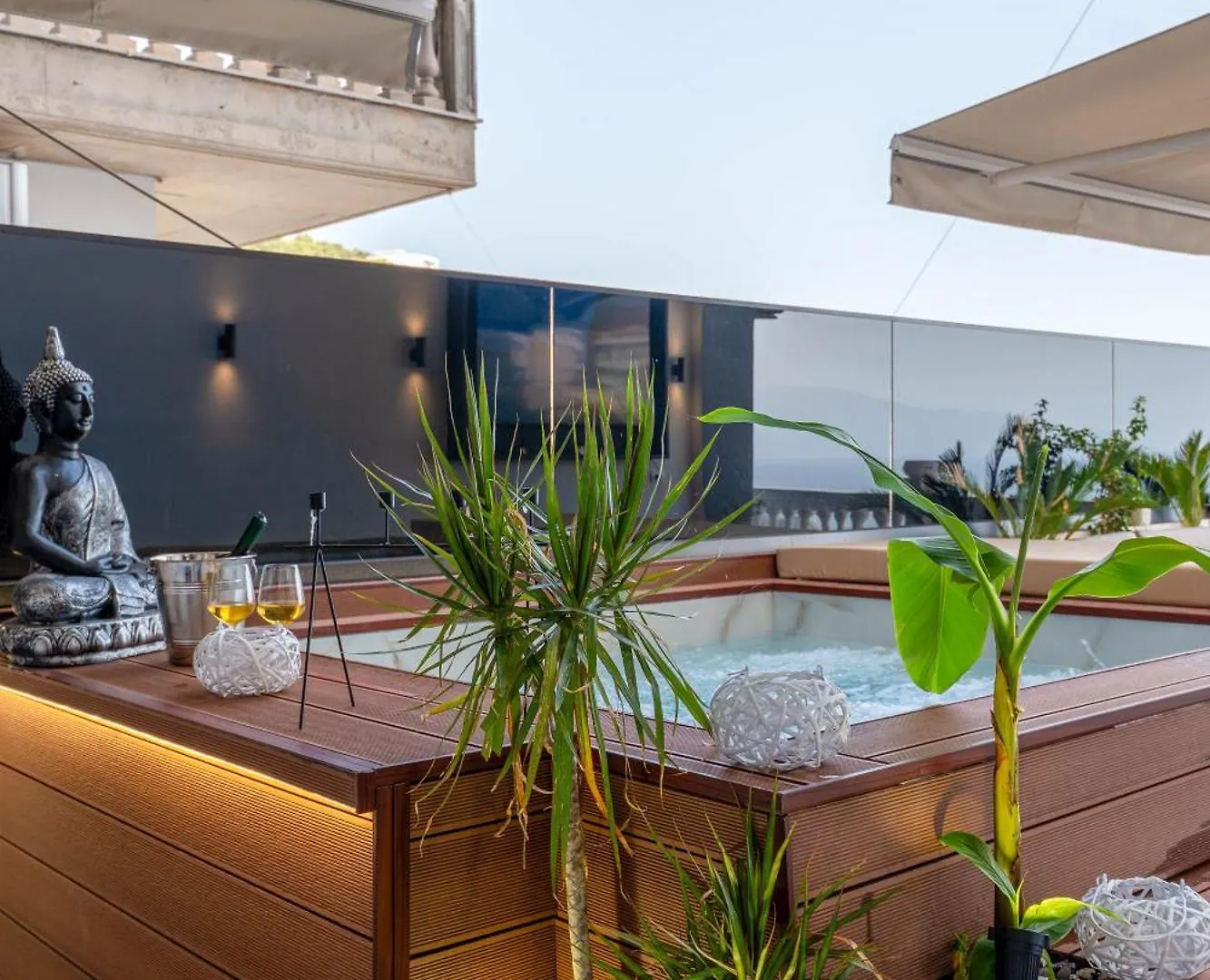 Mato Luxury Apartments Saranda