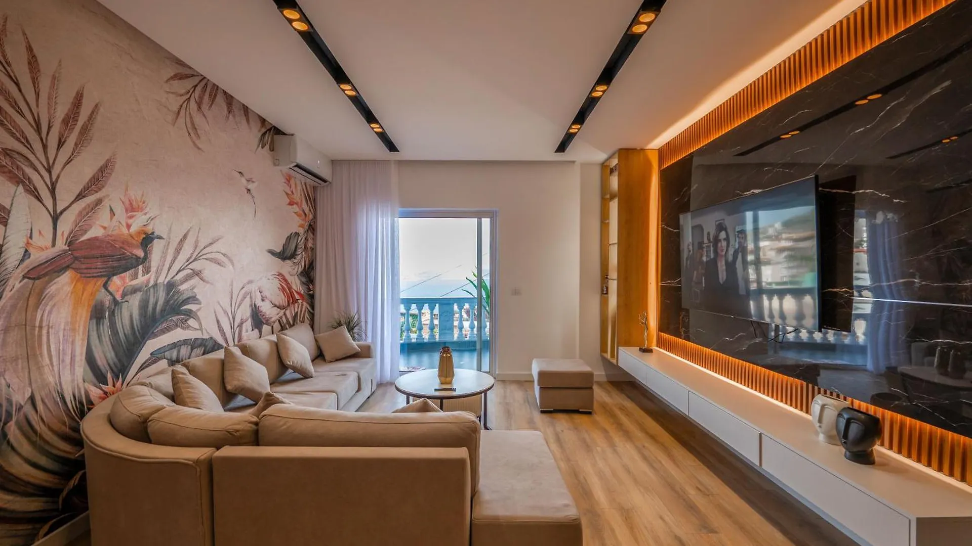 Mato Luxury Apartments Saranda