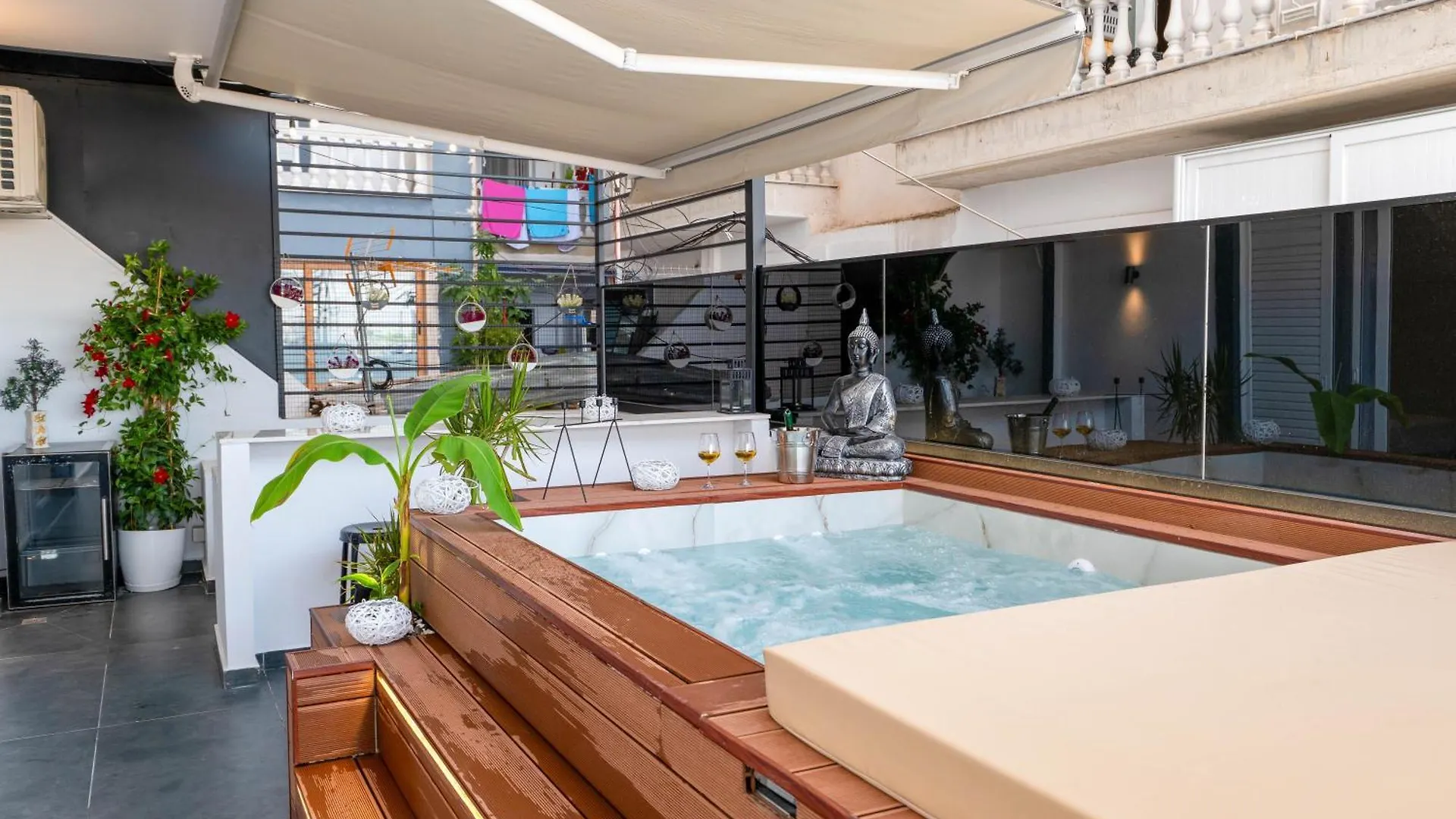 Mato Luxury Apartments Saranda Albánia