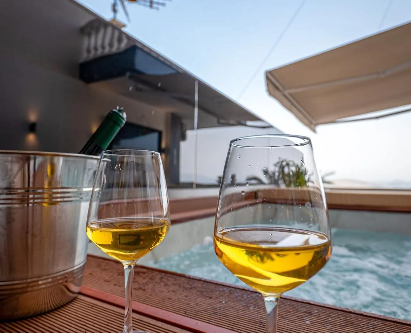 Mato Luxury Apartments Saranda